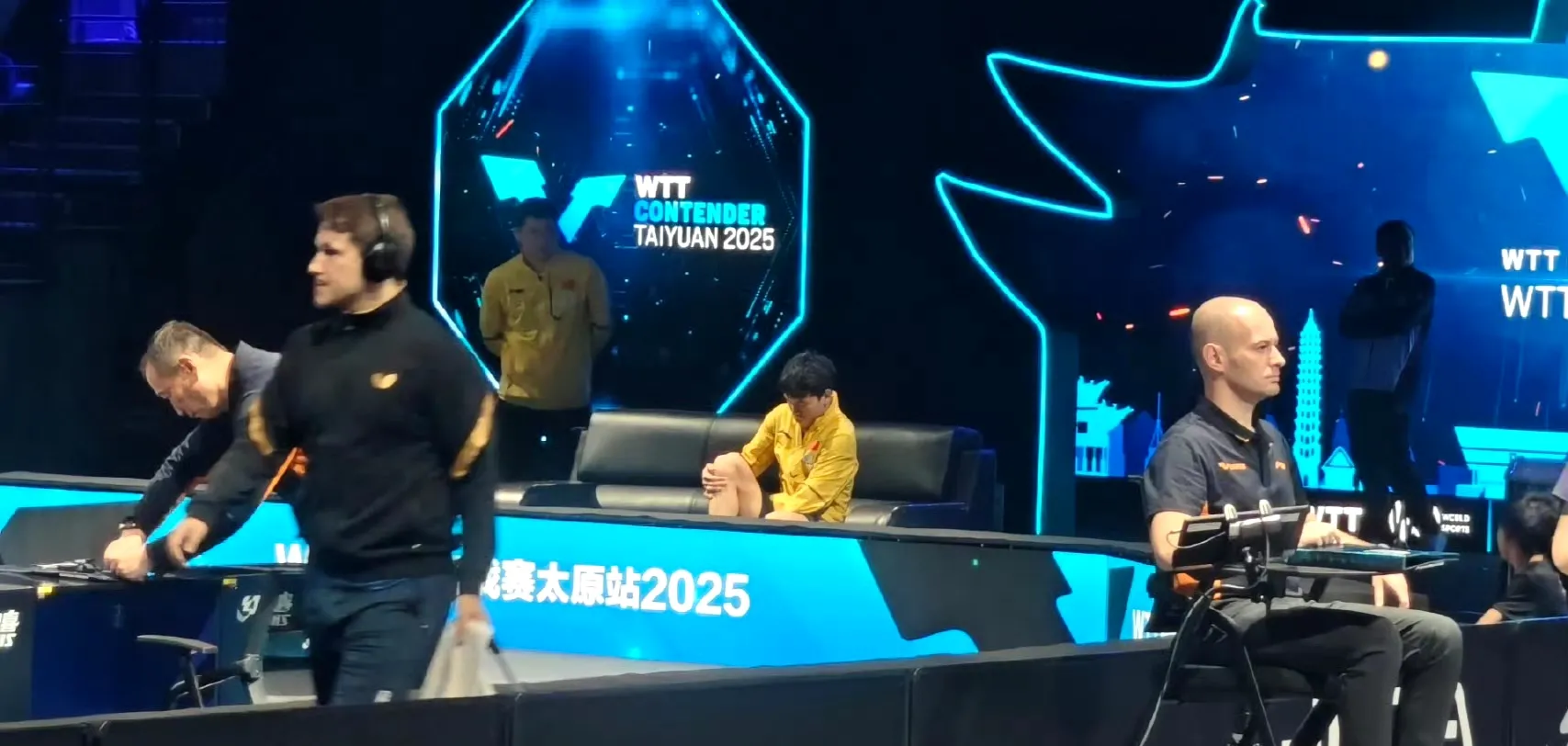 开云kaiyun网页入口 -塔图姆在巴塞罗那比赛中领先优势明显，领先优势明显引发热议！(巴塞罗那一队阵容)