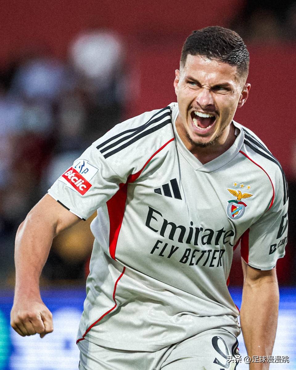 开云网页入口 -本菲卡训练开放日，关键时刻强势反弹引欢呼，葡超在即，赛季目标并未改变(常抓不懈与紧抓不放)