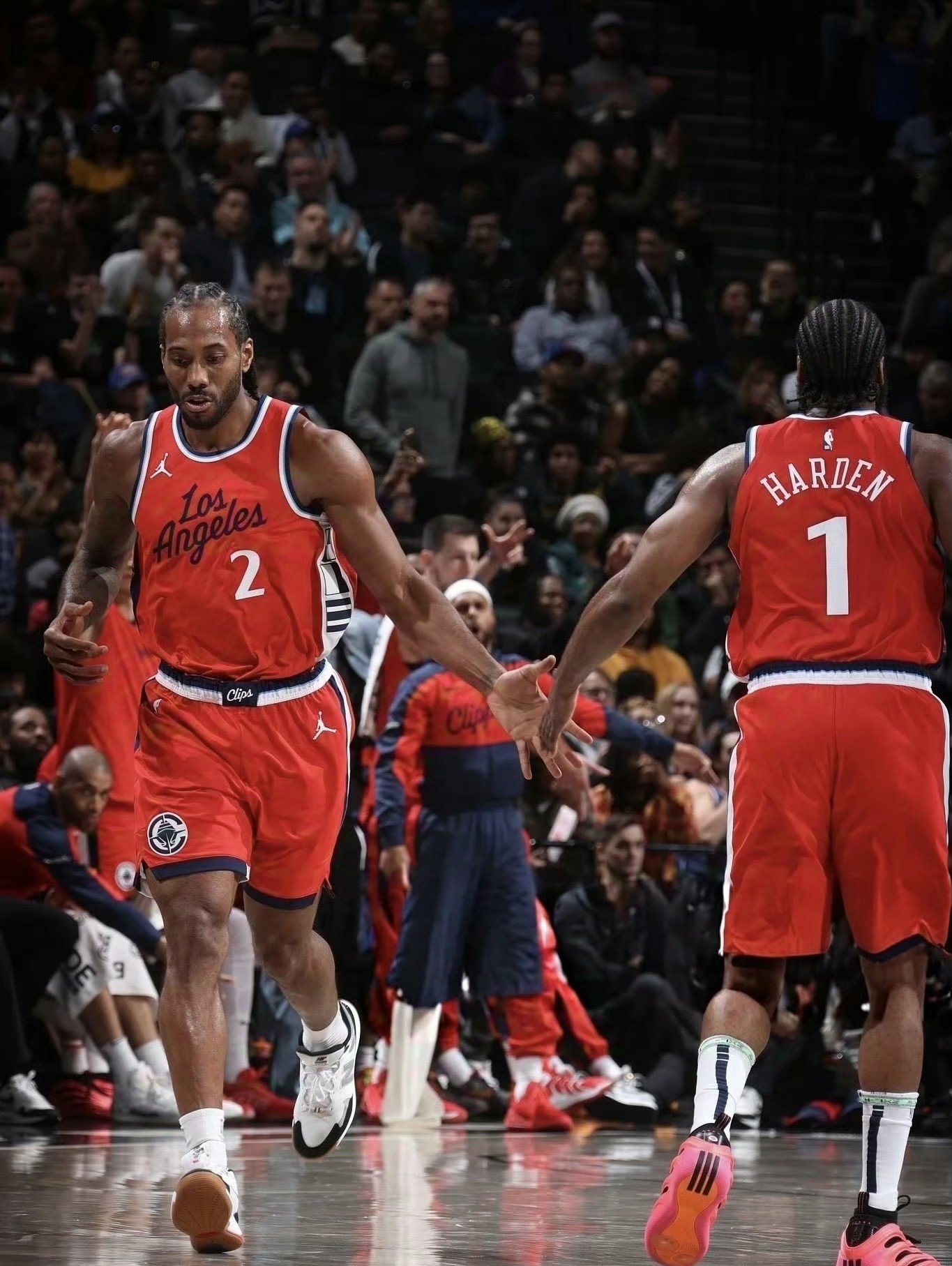 开云kaiyun网页入口 -关于里程碑夜布莱顿手感冰凉，NBA常规赛窗口期刷纪录，球迷炸锅，团队化学反应显著的信息