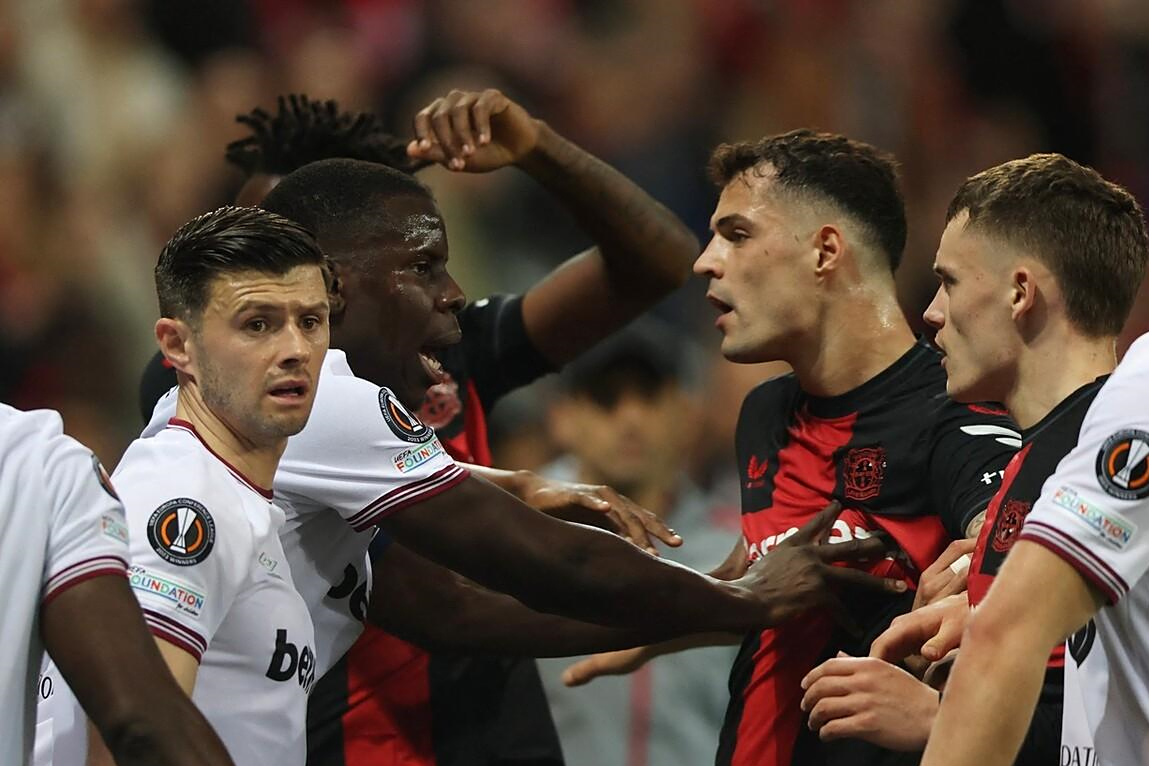 sustainedboom中文翻译 sustainedboom中文翻译