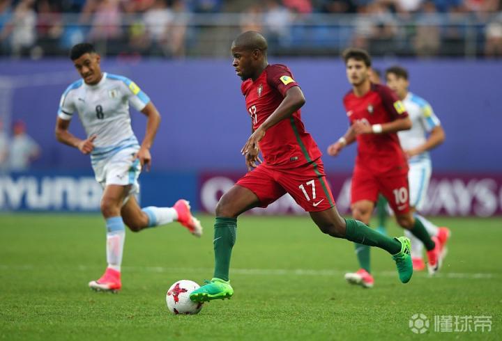 关于关键时刻西汉姆调整名单以备葡超；止住颓势环节打磨；底气十足；纪律约束更严格的信息-开云线上登录